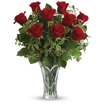 A dozen red roses is a timeless gift of love, and the time is always right to give and receive this enchanting Heartfelt keepsak