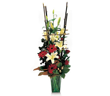A Modern Christmas Arrangement